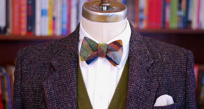 Custom tweedy, double-sided bow tie by Handsome & Lace.