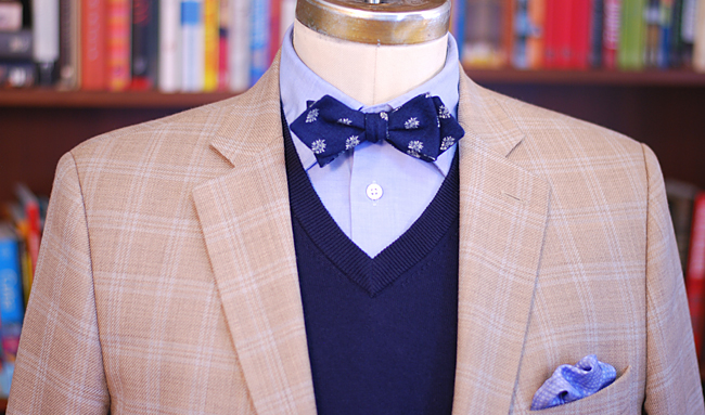 The Common Folk's blue indigo bow tie.